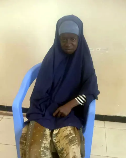 Maryan, age 25, at home in Banaadir